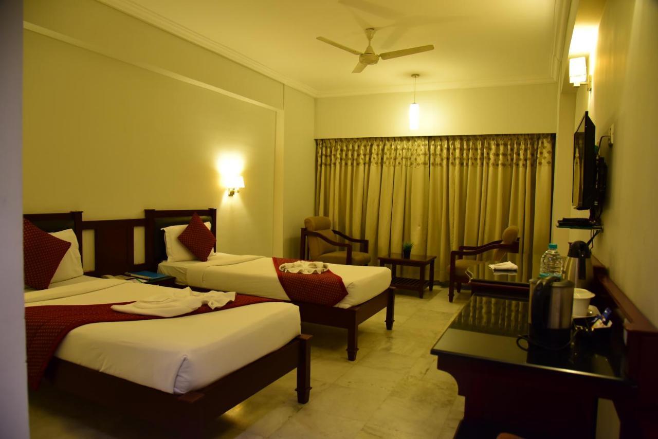 The Bhimas Residency Hotels Tirupati Exteriör bild
