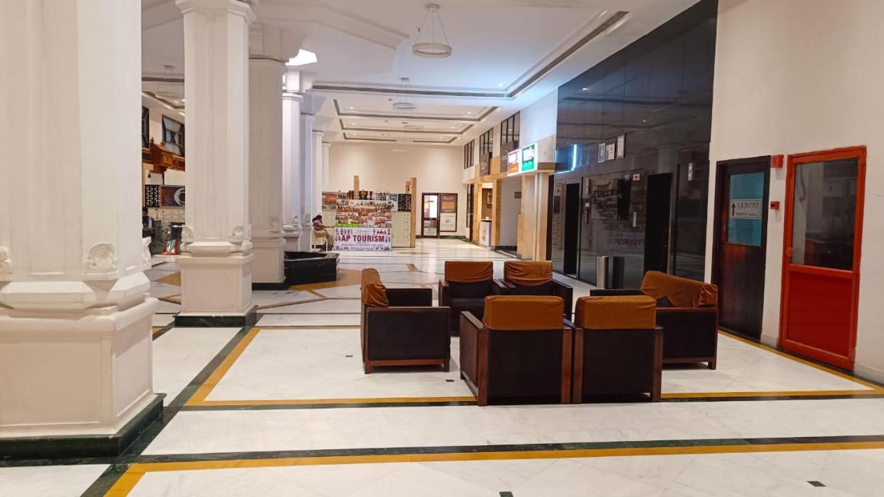 The Bhimas Residency Hotels Tirupati Exteriör bild