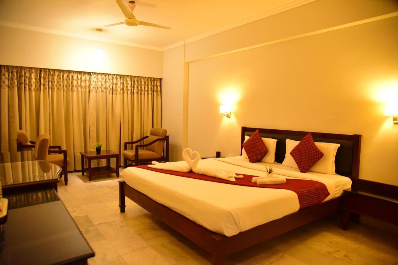 The Bhimas Residency Hotels Tirupati Exteriör bild